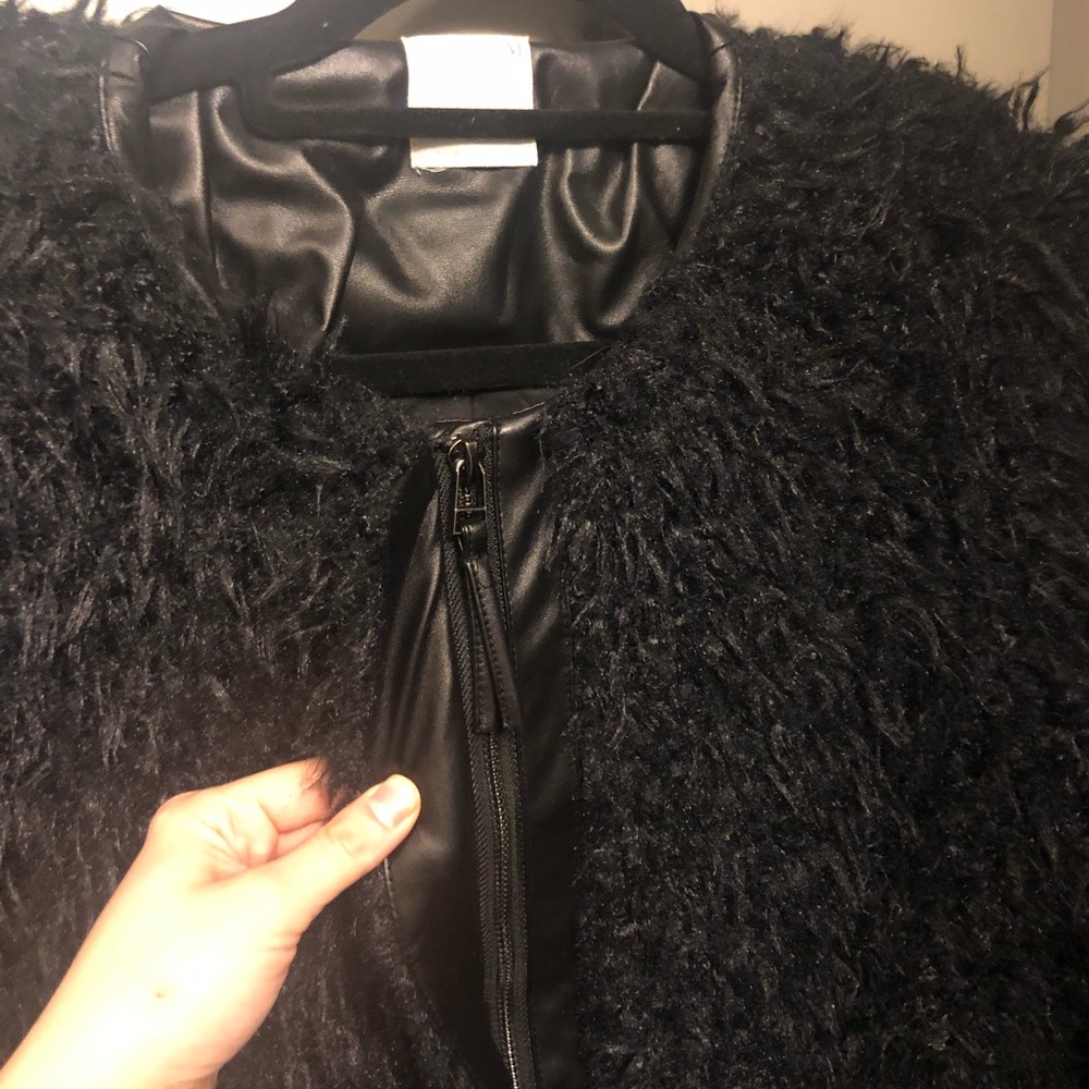 Coat - Picture 2 of 3